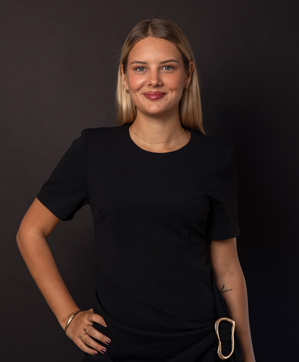 Portrait photo of Jordan Denton